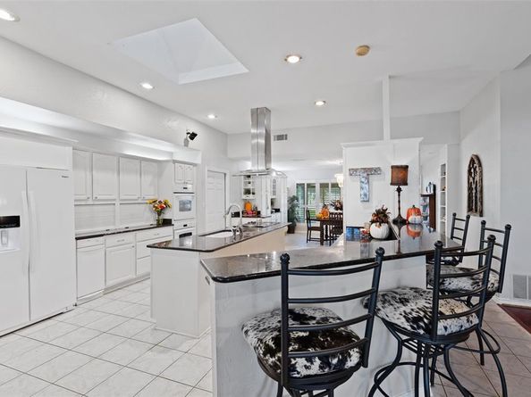 2104-B W Holiday  , Fate Texas 75087