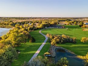 2104-B W Holiday  , Fate Texas 75087