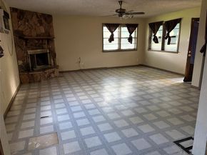 2036  Salem Street , Irving Texas 75061