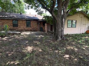 2036  Salem Street , Irving Texas 75061