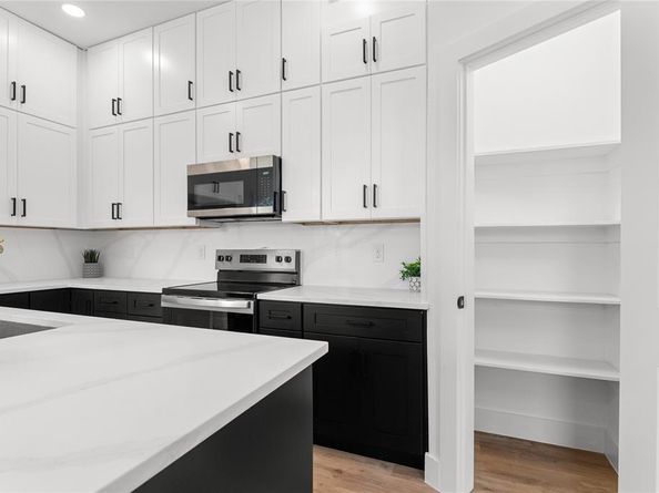 520  Woodbine Avenue , Dallas Texas 75203