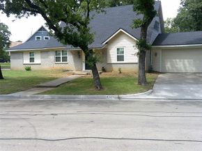 4509  Burke Road , Fort Worth Texas 76119