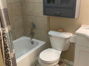 8601  Park Lane  413, Dallas Texas 75231