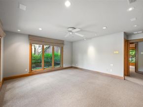 3909  Courtshire Drive , Dallas Texas 75229