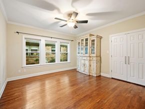 1119 N Winnetka Avenue , Dallas Texas 75208