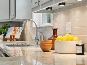 1119 N Winnetka Avenue , Dallas Texas 75208