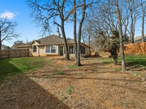 2211  Knob Hill Drive , Corinth Texas 76210
