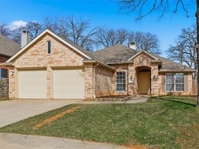 2211  Knob Hill Drive , Corinth Texas 76210