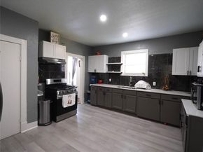 3611  Ave H  , Fort Worth Texas 76105