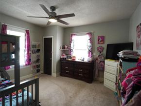 3611  Ave H  , Fort Worth Texas 76105