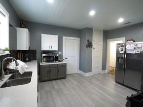 3611  Ave H  , Fort Worth Texas 76105