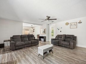 1047  Westlake Drive , DeSoto Texas 75115