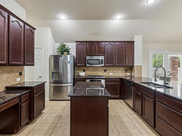 5504  Paloma Court , Fort Worth Texas 76179