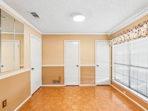 113 E Bancroft Drive , Garland Texas 75040