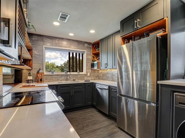 3913  Eldridge Street , Fort Worth Texas 76107