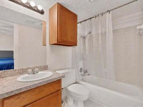 5505  Live Oak Street  102, Dallas Texas 75206