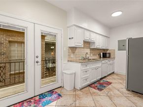 4420  Harlanwood Drive  228, Fort Worth Texas 76109