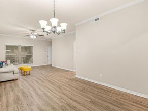 4420  Harlanwood Drive  228, Fort Worth Texas 76109