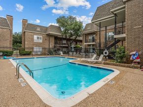4420  Harlanwood Drive  228, Fort Worth Texas 76109