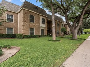 4420  Harlanwood Drive  228, Fort Worth Texas 76109