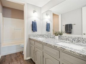 2979  Country Place Circle , Carrollton Texas 75006
