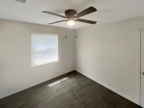 3008  Farrell Lane , Fort Worth Texas 76119