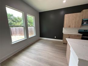 2823  Curvilinear Court , Dallas Texas 75227
