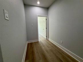 2823  Curvilinear Court , Dallas Texas 75227