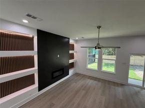 2823  Curvilinear Court , Dallas Texas 75227