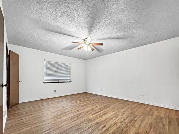 705  Priscilla  , DeSoto Texas 75115
