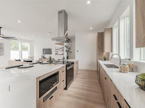 2523  Hondo Avenue  103, Dallas Texas 75219