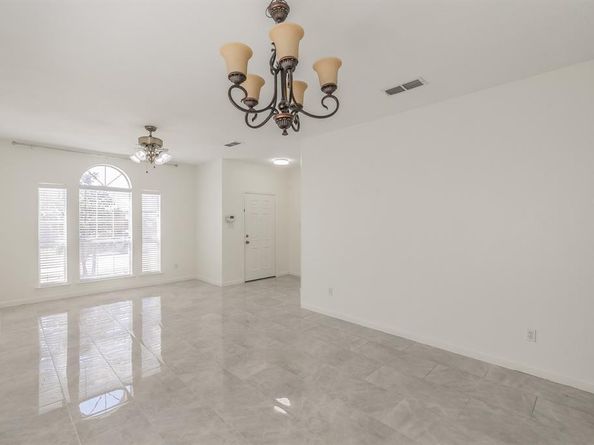 4333  Park Creek Circle N, Fort Worth Texas 76137