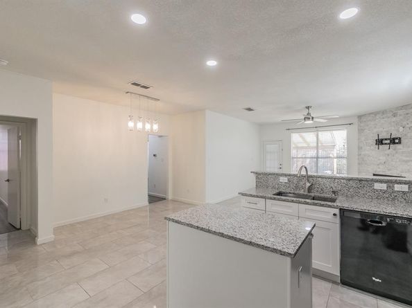 4333  Park Creek Circle N, Fort Worth Texas 76137