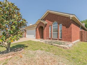 4333  Park Creek Circle N, Fort Worth Texas 76137