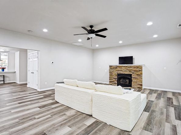 1669  Morrison Drive , Garland Texas 75040