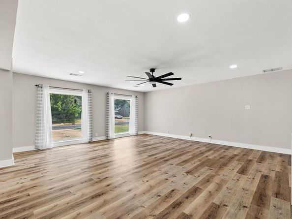 8635  Strathmore Drive , Dallas Texas 75238