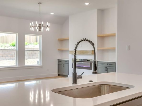 5225  Humbert Avenue , Fort Worth Texas 76107