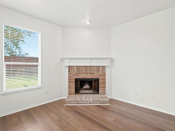 5833  Fantail Drive , Fort Worth Texas 76179