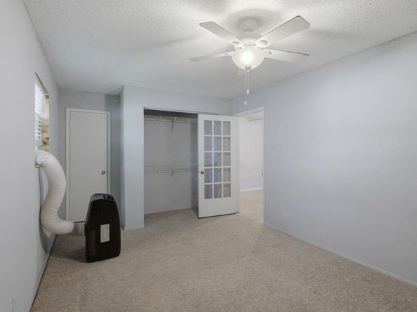 1625  Meadowbrook Drive , Garland Texas 75042