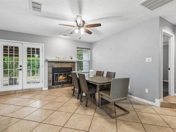 2225  Chapel Downs Drive , Arlington Texas 76017