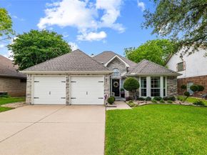 840  Lionel Way , Fort Worth Texas 76108