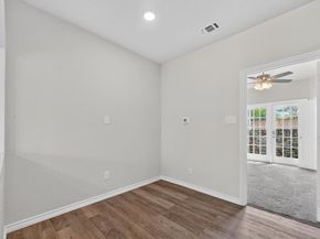 4800 W Lovers Lane  502, Dallas Texas 75209
