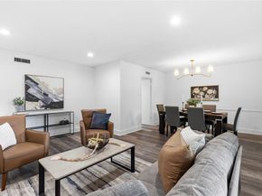 2814  Lindbergh Drive , Dallas Texas 75228