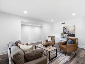 2814  Lindbergh Drive , Dallas Texas 75228