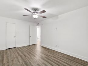 2814  Lindbergh Drive , Dallas Texas 75228