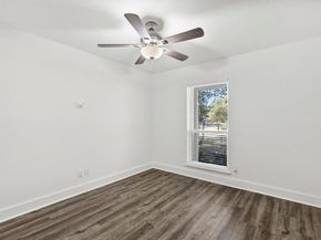2814  Lindbergh Drive , Dallas Texas 75228