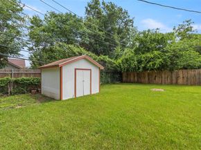 1021  Blue Lake  , Fort Worth Texas 76103