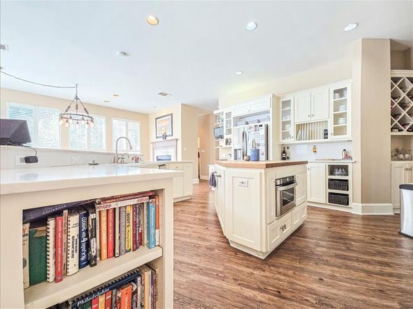 3000  Iron Stone Court , Arlington Texas 76006