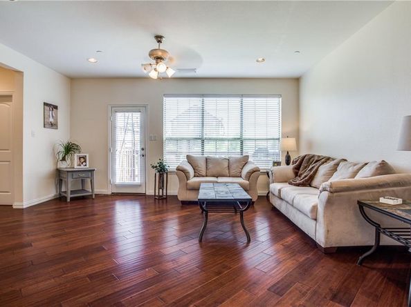 1531  Biltmore Lane , Irving Texas 75063