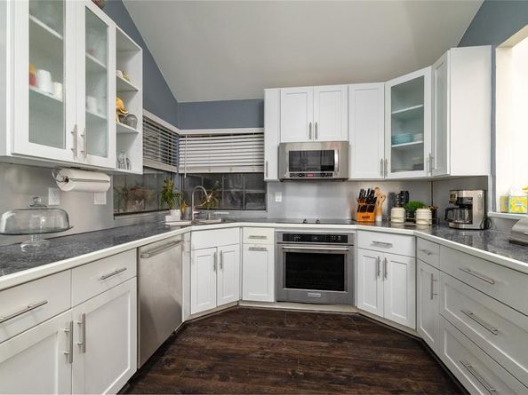 3021  Adolph Street , Dallas Texas 75204
